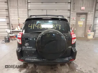 2010 Toyota RAV4 Ltd with VIN 2T3DF4DV6AW028590, listed as a IAAI auction lot 41424037 with 223,975 mi miles. Bid and sale history available at carsss.com. Image 16.