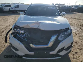 2018 Nissan Rogue SV with VIN KNMAT2MT6JP531904, listed as a Copart auction lot 50348865 with 131,401 mi miles and Salvage Title. Bid and sale history available at carsss.com. Image 5.