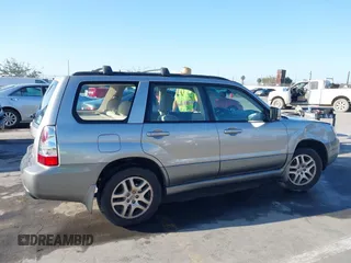 2006 Subaru Forester 2.5 X L.L. Bean Edition with VIN JF1SG67646H710536, listed as a IAAI auction lot 41861913 with 64,183 mi miles. Bid and sale history available at carsss.com. Image 13.