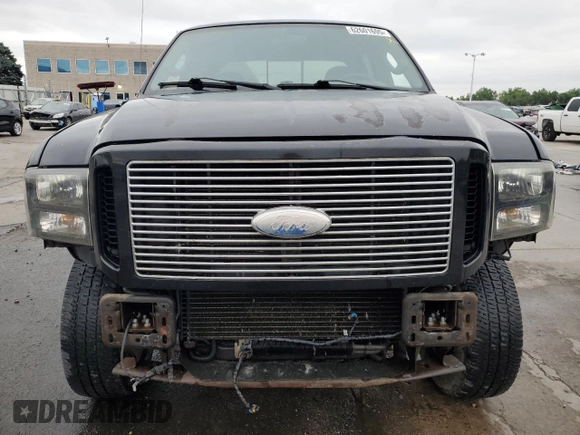 2005 Ford F-350 XL with VIN 1FTWW31P85EC15156, listed as a Copart auction lot 62601695 with 205,824 mi miles and Clean title. Bid and sale history available at DreamBid. Image 5.