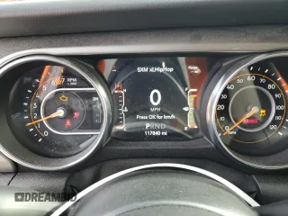 2020 Jeep Wrangler Unlimited Sahara with VIN 1C4HJXEN5LW107415, listed as a Copart auction lot 76152244 with 117,840 mi miles and Salvage title. Bid and sale history available at DreamBid. Image 9.