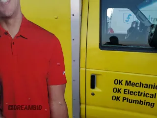 2016 Ford Econoline Commercial z VIN 1FDWE3FL7GDC36478, wystawiony jako Copart lot #86727284 z przebiegiem Nie podano mil oraz Szkoda całkowita • Salvage title. Historia ofert i sprzedaży dostępna na DreamBid. Obrazek 10.