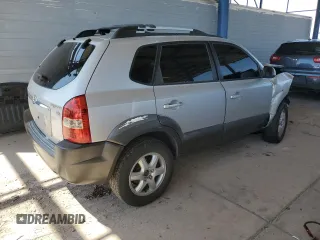 2005 Hyundai Tucson GLS with VIN KM8JN72D75U084148, listed as a Copart auction lot 52252555 with 171,233 mi miles and Salvage Title. Bid and sale history available at carsss.com. Image 3.