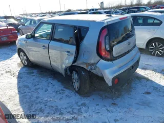 2017 Kia Soul with VIN KNDJN2A2XH7434205, listed as a IAAI auction lot 41363921 with 269,747 mi miles. Bid and sale history available at carsss.com. Image 3.