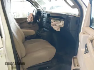 2023 Chevrolet Express Cargo с VIN 1GCWGAFP6P1250363, выставлен на аукционе IAAI как лот 41900880 с пробегом 38 474 миль миль и . История ставок и продаж доступна на DreamBid. Изображение 5.