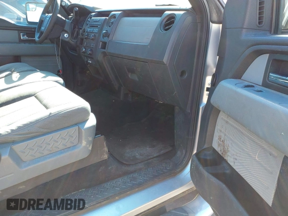2014 Ford F-150 XL with VIN 1FTEX1CMXEFC92119, listed as a IAAI auction lot 41605366 with 231,453 mi miles and . Bid and sale history available at DreamBid. Image 5.