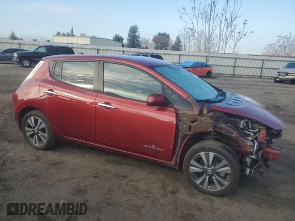 2015 Nissan LEAF SV with VIN 1N4AZ0CP3FC325967, listed as a Copart auction lot 70502122 with 30,502 mi miles. Bid and sale history available at carsss.com. Image 4.