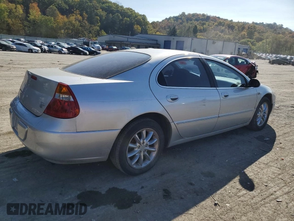 2004 Chrysler 300M M z VIN 2C3HE66G24H630300, wystawiony jako Copart lot #76749344 z przebiegiem 50 078 mil mil oraz Szkoda całkowita • Salvage title. Historia ofert i sprzedaży dostępna na DreamBid. Obrazek 3.