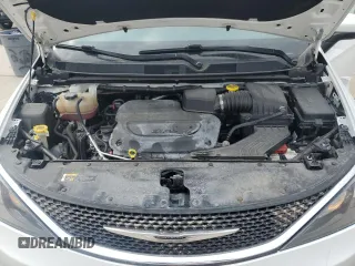 2021 Chrysler Voyager LXi with VIN 2C4RC1DG2MR552266, listed as a Copart auction lot 50742615 with 102,422 mi miles and Salvage Title. Bid and sale history available at DreamBid. Image 14.