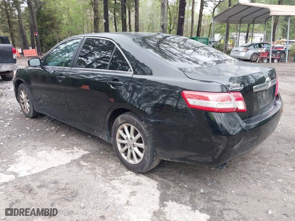 2011 Toyota Camry LE with VIN 4T1BK3EK1BU128866, listed as a IAAI auction lot 41990577 with 291,043 mi miles. Bid and sale history available at carsss.com. Image 3.