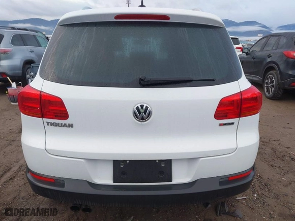 2017 Volkswagen Tiguan Wolfsburg Edition with VIN WVGSV7AX5HK006838, listed as a IAAI auction lot 41158863 with 108,485 mi miles. Bid and sale history available at carsss.com. Image 16.