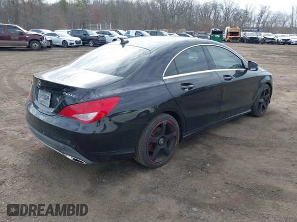 2018 Mercedes-Benz CLA 250 z VIN WDDSJ4GB8JN605978, wystawiony jako IAAI lot #41664999 z przebiegiem 59 527 mil mil oraz . Historia ofert i sprzedaży dostępna na DreamBid. Obrazek 4.