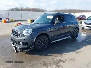 2018 MINI Countryman Cooper S with VIN WMZYT5C3XJ3E60685, listed as a IAAI auction lot 41775049 with 125,883 mi miles and . Bid and sale history available at DreamBid. Image 18.