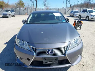 2014 Lexus ES 300h с VIN JTHBW1GG6E2071083, выставлен на аукционе IAAI как лот 41772226 с пробегом 140 710 миль миль и . История ставок и продаж доступна на DreamBid. Изображение 12.