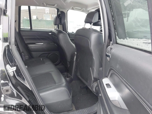2016 Jeep Compass High Altitude z VIN 1C4NJDEB8GD758174, wystawiony jako IAAI lot #41235089 z przebiegiem 144 841 mil mil oraz . Historia ofert i sprzedaży dostępna na DreamBid. Obrazek 8.
