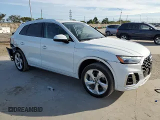 2024 Audi Q5 S line Premium Plus with VIN WA1EAAFY5R2093700, listed as a Copart auction lot 49929145 with 5,312 mi miles and Salvage Title. Bid and sale history available at carsss.com. Image 4.