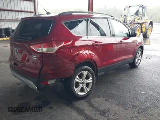 2016 Ford Escape SE с VIN 1FMCU9GX4GUB10282, выставлен на аукционе IAAI как лот 42335883 с пробегом 126 248 миль миль и . История ставок и продаж доступна на DreamBid. Изображение 4.