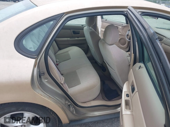 2003 Ford Taurus SES Standard with VIN 1FAFP55213A225447, listed as a IAAI auction lot 42206073 with 177,163 mi miles. Bid and sale history available at carsss.com. Image 8.