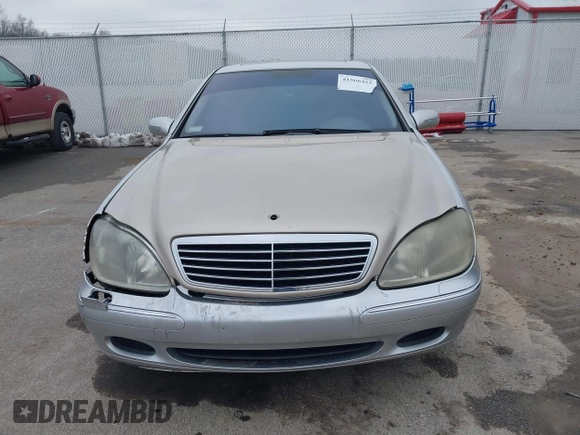 2002 Mercedes-Benz S-Class 5.0L with VIN WDBNG75J12A246997, listed as a IAAI auction lot 41566423 with 181,940 mi miles. Bid and sale history available at carsss.com. Image 12.