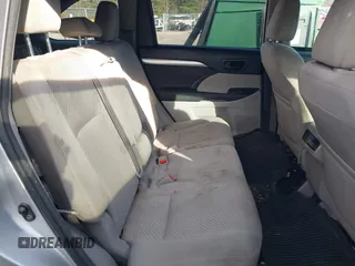 2018 Toyota Highlander LE with VIN 5TDBZRFH7JS839416, listed as a IAAI auction lot 41903167 with 97,420 mi miles and . Bid and sale history available at DreamBid. Image 8.