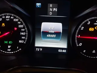 2019 Mercedes-Benz GLC 300 z VIN WDC0G4KB5KV123522, wystawiony jako IAAI lot #40485029 z przebiegiem 48 685 mil mil oraz . Historia ofert i sprzedaży dostępna na DreamBid. Obrazek 7.