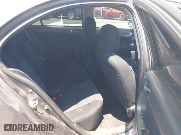 2010 Mitsubishi Lancer GTS z VIN JA32X8HW6AU005689, wystawiony jako IAAI lot #42467923 z przebiegiem 166 508 mil mil oraz . Historia ofert i sprzedaży dostępna na DreamBid. Obrazek 8.