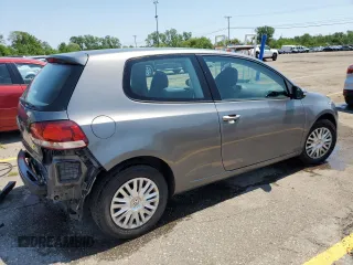 2010 Volkswagen Golf with VIN WVWAA7AJ0AW292314, listed as a Copart auction lot 62326964 with 70,105 mi miles and Clean title. Bid and sale history available at DreamBid. Image 3.