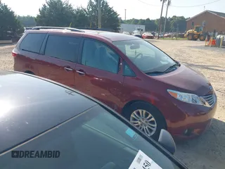 2016 Toyota Sienna XLE с VIN 5TDYK3DC7GS701595, выставлен на аукционе IAAI как лот 42563073 с пробегом 112 949 миль миль и . История ставок и продаж доступна на DreamBid. Изображение 1.