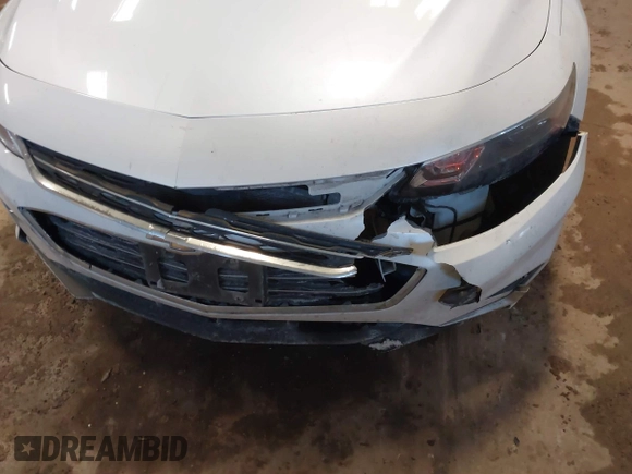2017 Chevrolet Malibu LT with VIN 1G1ZE5ST8HF251265, listed as a IAAI auction lot 41624009 with 164,034 mi miles and . Bid and sale history available at DreamBid. Image 6.