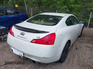 2008 Infiniti G37 Journey with VIN JNKCV64E68M127863, listed as a IAAI auction lot 42199662 with 141,765 mi miles. Bid and sale history available at carsss.com. Image 4.