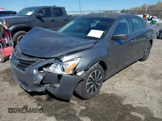2015 Nissan Altima S with VIN 1N4AL3AP2FN345623, listed as a IAAI auction lot 41899319 with 350,211 mi miles and . Bid and sale history available at carsss.com. Image 18.