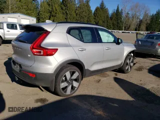 2023 Volvo XC40 Ultimate z VIN YV4ED3UM0P2050319, wystawiony jako Copart lot #42817715 z przebiegiem Nie podano mil oraz Szkoda całkowita • Salvage title. Historia ofert i sprzedaży dostępna na DreamBid. Obrazek 3.