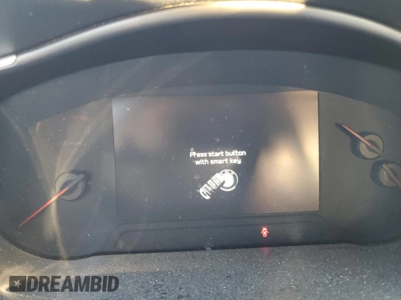 2014 Kia Cadenza Premium with VIN KNALN4D76E5162994, listed as a Copart auction lot 82047484 with 0 mi miles and Salvage Title. Bid and sale history available at carsss.com. Image 9.