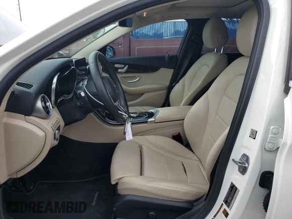 2019 Mercedes-Benz C 300 with VIN 55SWF8DB6KU311342, listed as a Copart auction lot 58994665 with 97,704 mi miles and Salvage title. Bid and sale history available at DreamBid. Image 7.