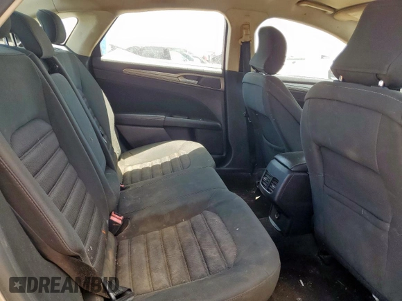 2017 Ford Fusion SE z VIN 3FA6P0HD7HR363913, wystawiony jako Copart lot #63848065 z przebiegiem 121 589 mil mil oraz Czysty tytuł • Clean title. Historia ofert i sprzedaży dostępna na DreamBid. Obrazek 10.