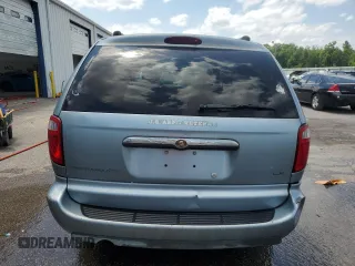 2005 Chrysler Town & Country LX z VIN 2C4GP44R95R519278, wystawiony jako Copart lot #57036085 z przebiegiem 202 229 mil mil oraz Szkoda całkowita • Salvage title. Historia ofert i sprzedaży dostępna na DreamBid. Obrazek 6.