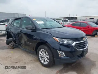 2020 Chevrolet Equinox LS z VIN 3GNAXSEV0LS687534, wystawiony jako IAAI lot #39805041 z przebiegiem 93 357 mil mil oraz . Historia ofert i sprzedaży dostępna na DreamBid. Obrazek 1.