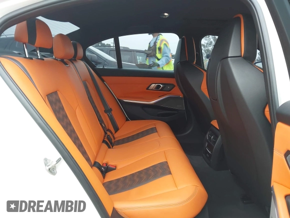 2022 BMW M3 Competition z VIN WBS33AY09NFL79043, wystawiony jako IAAI lot #42180934 z przebiegiem 31 837 mil mil oraz . Historia ofert i sprzedaży dostępna na DreamBid. Obrazek 8.