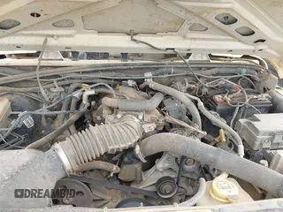 2008 Jeep Wrangler X z VIN 1J4FZ24108L653849, wystawiony jako IAAI lot #42305913 z przebiegiem 220 937 mil mil oraz . Historia ofert i sprzedaży dostępna na DreamBid. Obrazek 10.