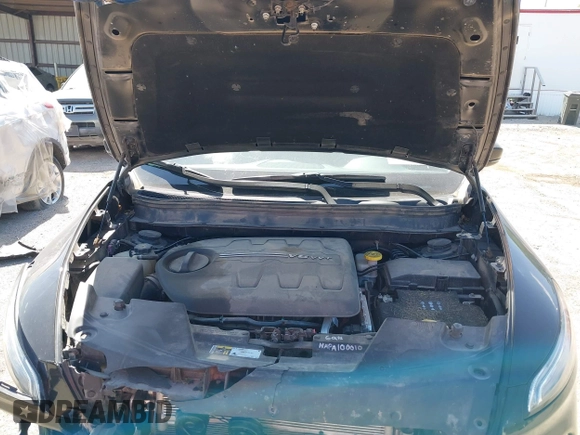 2017 Jeep Cherokee Limited with VIN 1C4PJMDS2HD239018, listed as a IAAI auction lot 42254356 with 129,673 mi miles and . Bid and sale history available at DreamBid. Image 10.