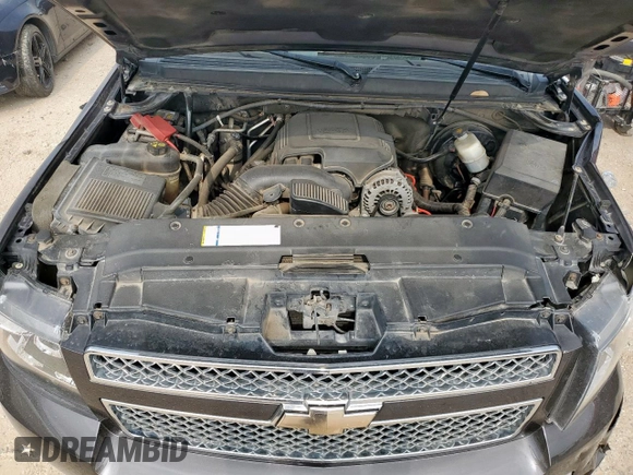 2011 Chevrolet Tahoe LT z VIN 1GNSCBE05BR155119, wystawiony jako Copart lot #57783155 z przebiegiem 142 297 mil mil oraz Szkoda całkowita • Salvage title. Historia ofert i sprzedaży dostępna na DreamBid. Obrazek 12.