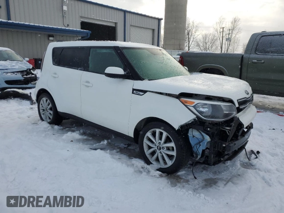 2018 Kia Soul + with VIN KNDJP3A50J7610999, listed as a Copart auction lot 45407235 with 0 mi miles and Salvage Title. Bid and sale history available at carsss.com. Image 4.