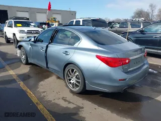 2015 Infiniti Q50 Premium with VIN JN1BV7AR7FM408550, listed as a IAAI auction lot 41619558 with 137,678 mi miles. Bid and sale history available at carsss.com. Image 3.