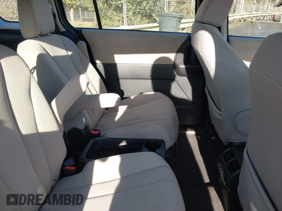 2014 Mazda 5 Touring with VIN JM1CW2CL3E0169367, listed as a IAAI auction lot 41673896 with 137,244 mi miles. Bid and sale history available at carsss.com. Image 8.
