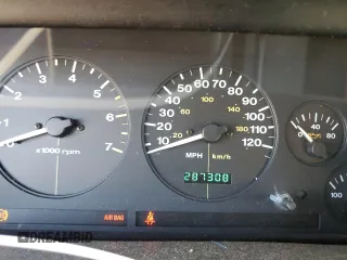 1996 Jeep Grand Cherokee z VIN 1J4FX78S6TC221815, wystawiony jako Copart lot #44000615 z przebiegiem 287 308 mil mil oraz Szkoda całkowita • Salvage title. Historia ofert i sprzedaży dostępna na DreamBid. Obrazek 9.
