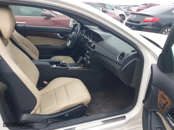 2012 Mercedes-Benz C-Class C 250 with VIN WDDGJ4HB4CF815964, listed as a IAAI auction lot 41593536 with 131,218 mi miles. Bid and sale history available at carsss.com. Image 5.