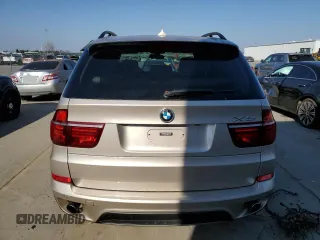 2013 BMW X5 xDrive35i with VIN 5UXZV4C56D0E02961, listed as a Copart auction lot 43245075 with 168,726 mi miles and Clean Title. Bid and sale history available at carsss.com. Image 6.