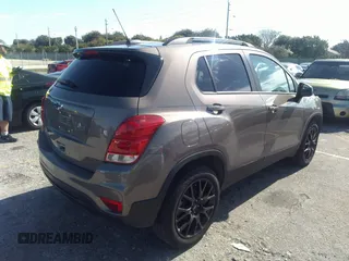 2022 Chevrolet Trax LT with VIN KL7CJPSM3NB542396, listed as a IAAI auction lot 41925530 with 7,014 mi miles and . Bid and sale history available at DreamBid. Image 4.
