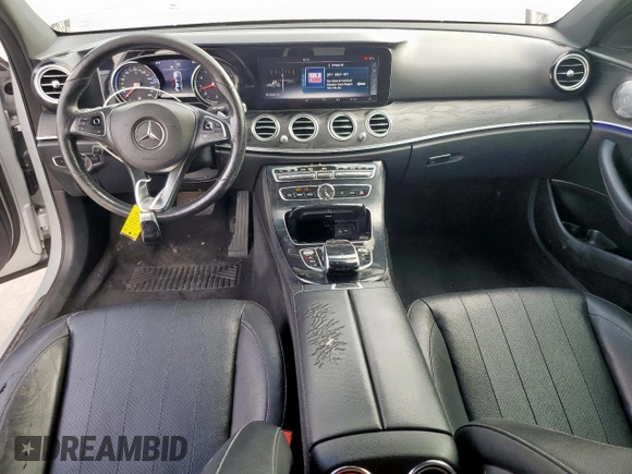 2017 Mercedes-Benz E 300 Luxury with VIN WDDZF4KB5HA255220, listed as a Copart auction lot 55328075 with 164,029 mi miles and Clean Title. Bid and sale history available at DreamBid. Image 8.