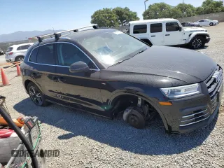 2020 Audi Q5 Premium with VIN WA1G2AFY3L2049515, listed as a Copart auction lot 67580264 with 58,636 mi miles and Salvage Title. Bid and sale history available at carsss.com. Image 4.